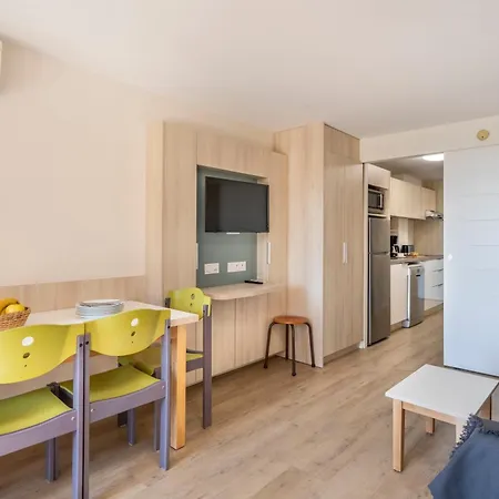 Apart-hotel Résidence Pierre&vacances Les Jardins De La Côte D'azur 3*