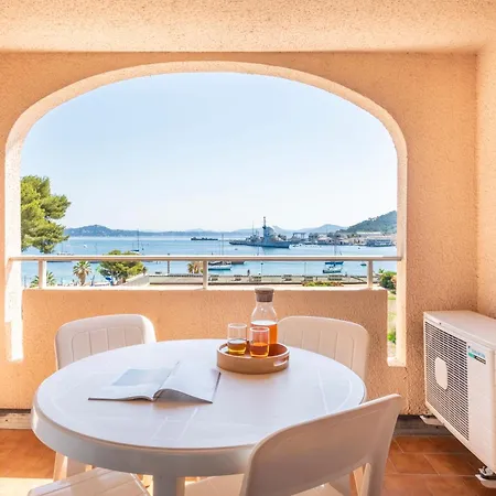 アパートホテル Pierre & Les Jardins De La Cote D'azur サン・マンドリエ・シュル・メール